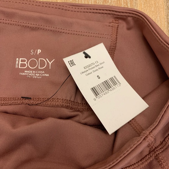 Cotton On: Body Shorts Small NWT - Picture 2 of 4